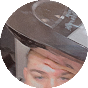 BioLink profile picture for @yak