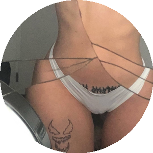 BioLink profile picture for @thick