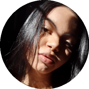 𝗗𝗔𝗥𝗜𝗔𝗡𝗔 𝗩𝗜𝗩𝗘𝗜𝗥𝗢𝗦