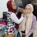 BOOKING MAKEUP