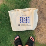 14. Totebag youth