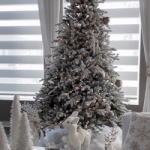8 ft queen tree with led lights