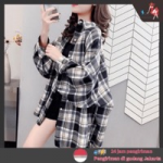 25. Kemeja flanel kotak