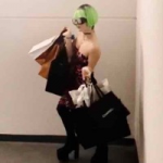 Problems of a diva at Shopping