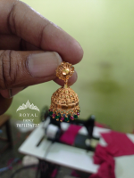 Gold Covering Kamal