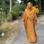 20. Kaftan satin free shawl