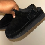 Uggs slides