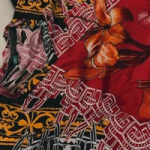42. Baju kelawar