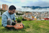HERNÁN ASTO | Peruano que produce energía a través de plantas gana premio Global eAwards 2024 | WEB